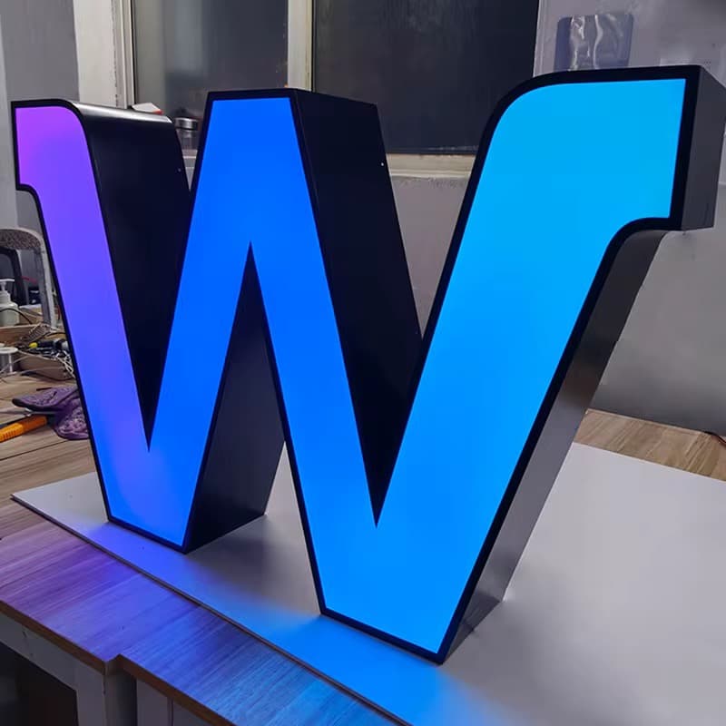 3D Face-Lit Signs