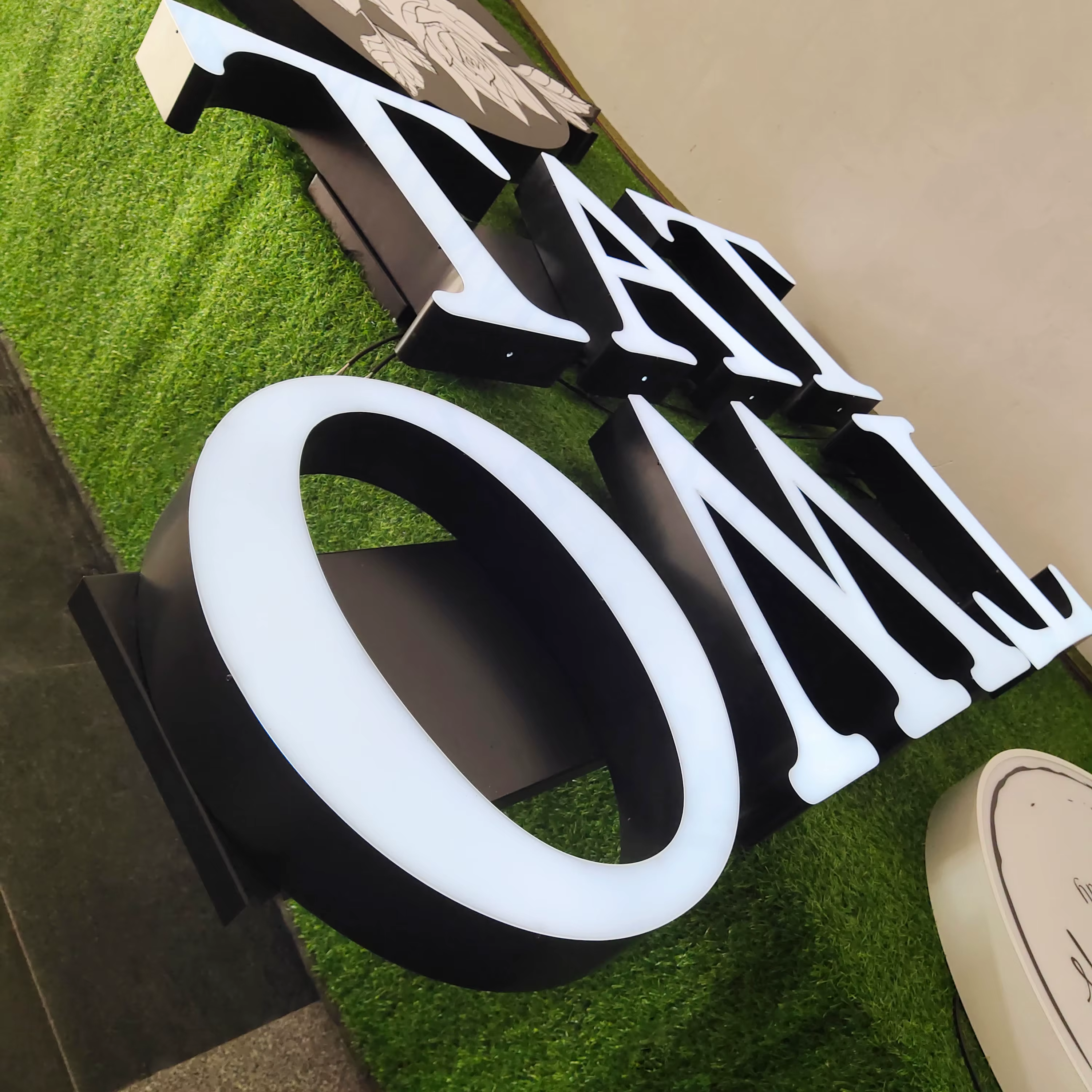 Face-lit logo letters with brighter impact