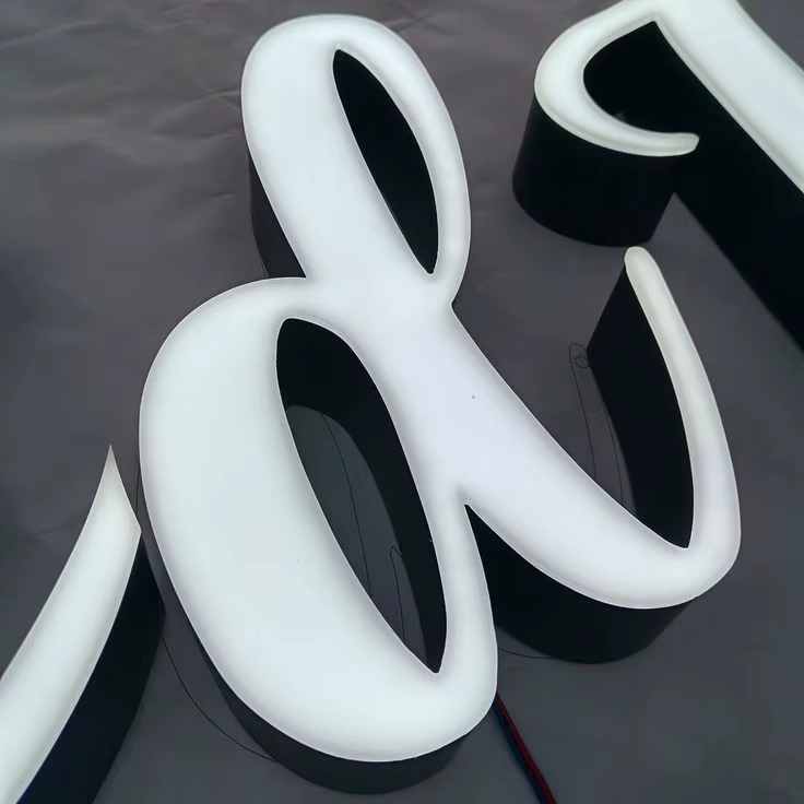 Shop and hospitality face-lit lettering